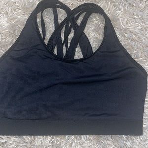 black fabletics bra